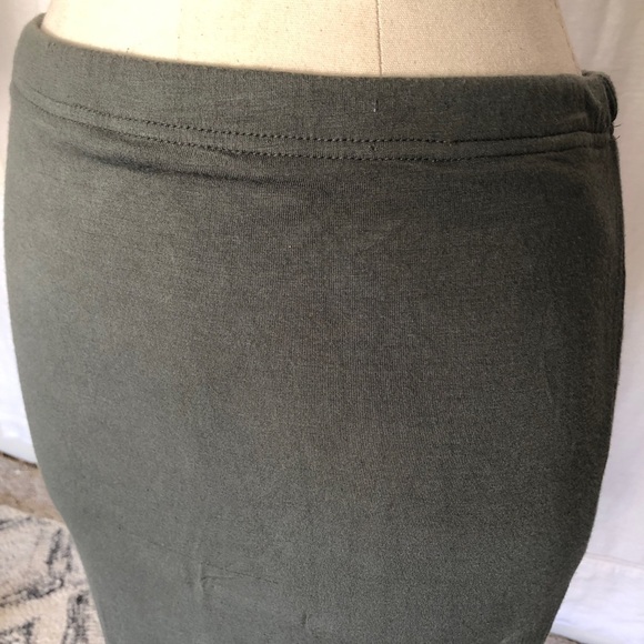 CottonOn Brand pull on pencil skirt olive green size M - Picture 2 of 6